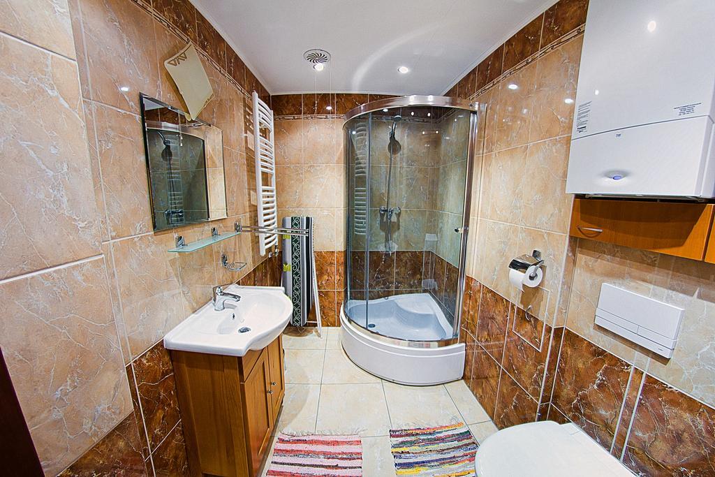 Apartment Sweet Home Sanok Buitenkant foto